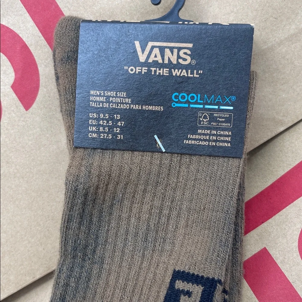 VANS 